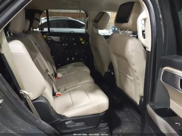 1FMSK8DH5PGB25879 2023 FORD EXPLORER - Image 8