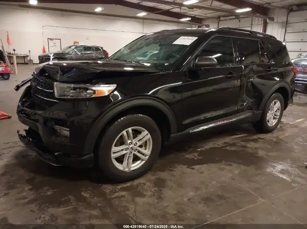 1FMSK8DH5PGB75570 2023 FORD EXPLORER - Image 2