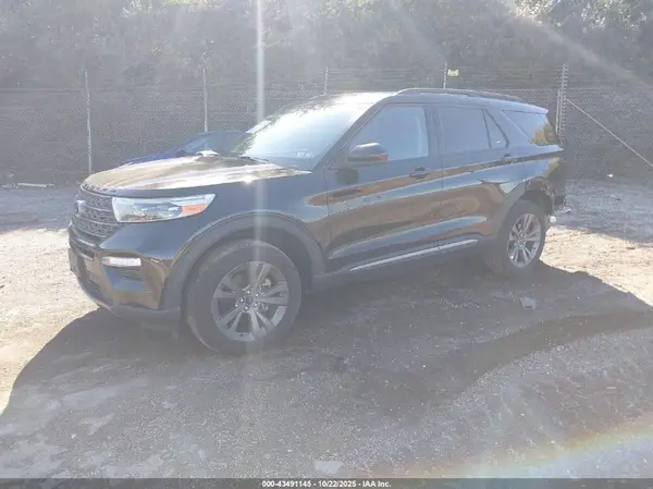 1FMSK8DH5PGB78341 2023 FORD EXPLORER - Image 2