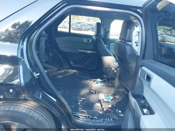 1FMSK8DH5PGB78341 2023 FORD EXPLORER - Image 8