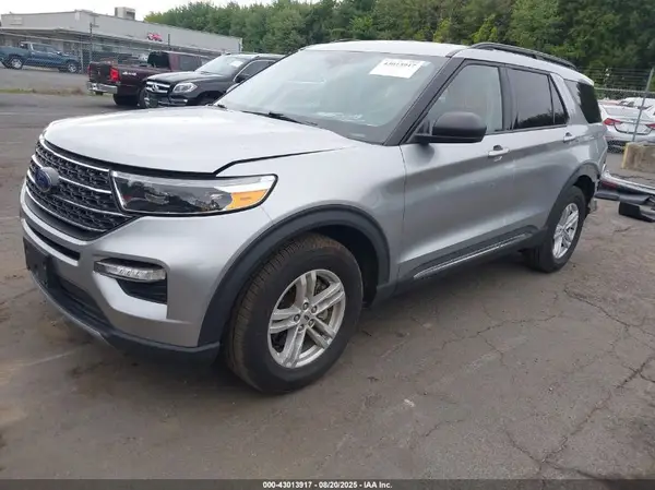 1FMSK8DH5PGC02752 2023 FORD EXPLORER - Image 2