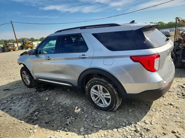 1FMSK8DH5RGA43704 2024 FORD EXPLORER - Image 2