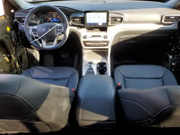 1FMSK8DH5RGA86875 2024 FORD EXPLORER - Image 8