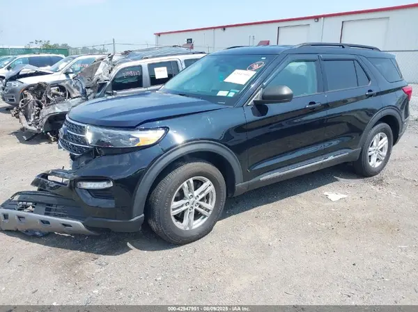 1FMSK8DH6MGA28623 2021 FORD EXPLORER - Image 2