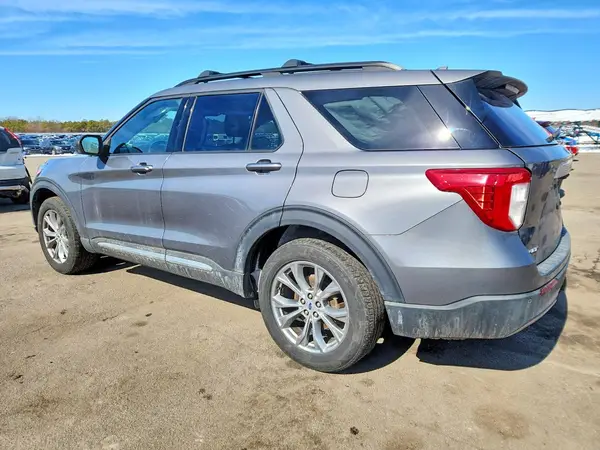 1FMSK8DH6MGA36186 2021 FORD EXPLORER - Image 2