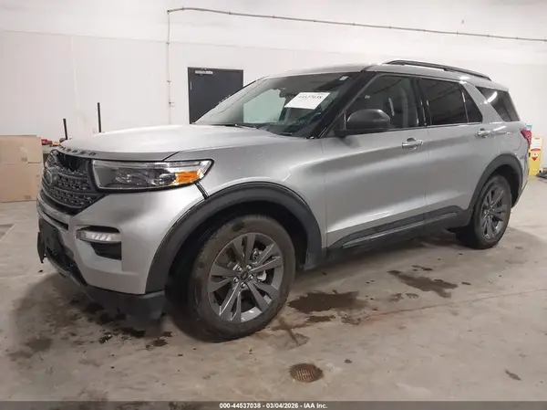 1FMSK8DH6MGA38357 2021 FORD EXPLORER - Image 2
