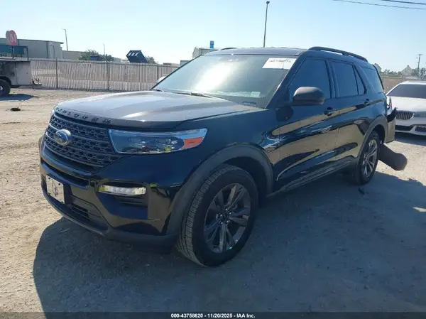 1FMSK8DH6MGA53974 2021 FORD EXPLORER - Image 2