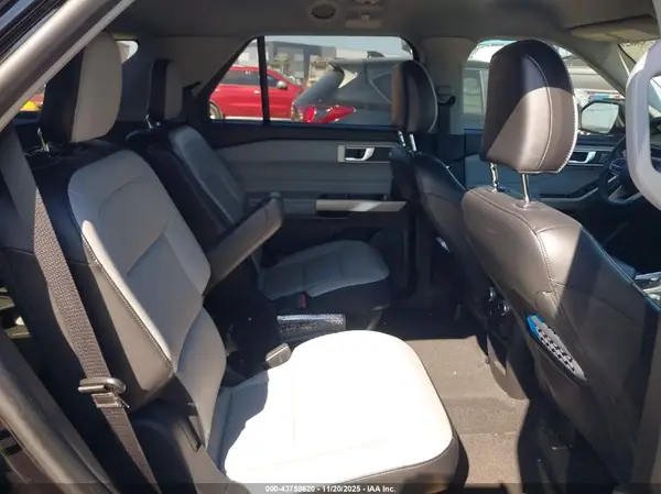 1FMSK8DH6MGA53974 2021 FORD EXPLORER - Image 8