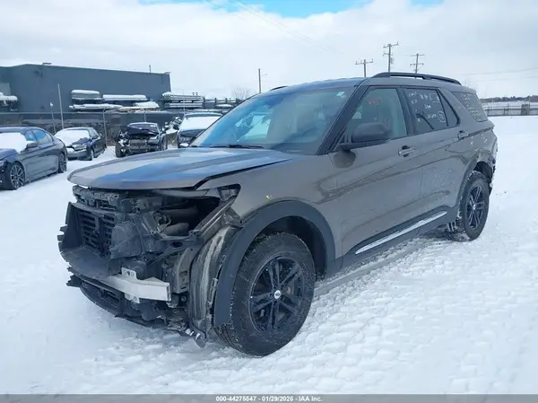 1FMSK8DH6MGA70144 2021 FORD EXPLORER - Image 2