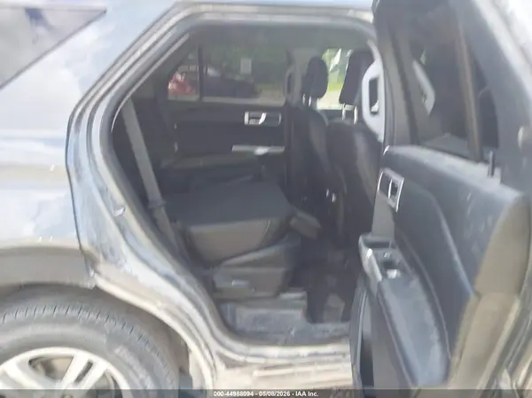 1FMSK8DH6MGA79555 2021 FORD EXPLORER - Image 8