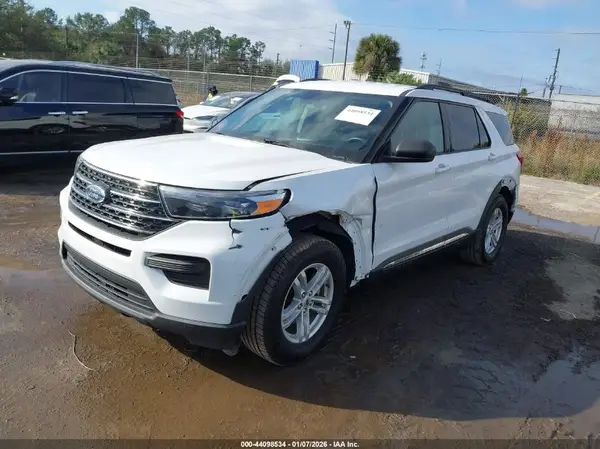 1FMSK8DH6MGB28401 2021 FORD EXPLORER - Image 2