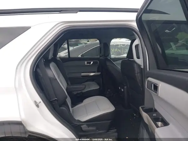 1FMSK8DH6MGB94835 2021 FORD EXPLORER - Image 8
