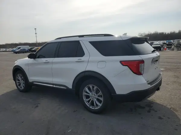 1FMSK8DH6MGC26621 2021 FORD EXPLORER - Image 2