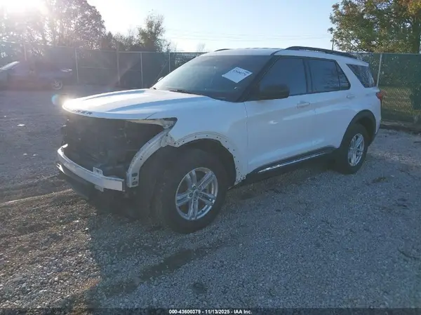 1FMSK8DH6MGC30636 2021 FORD EXPLORER - Image 2