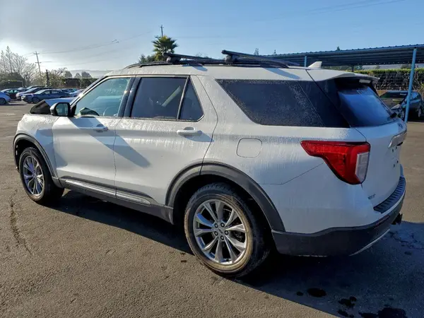 1FMSK8DH6MGC32631 2021 FORD EXPLORER - Image 2
