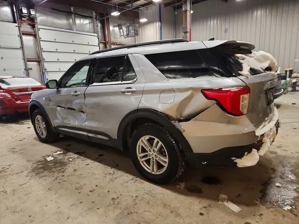 1FMSK8DH6NGA68654 2022 FORD EXPLORER - Image 2