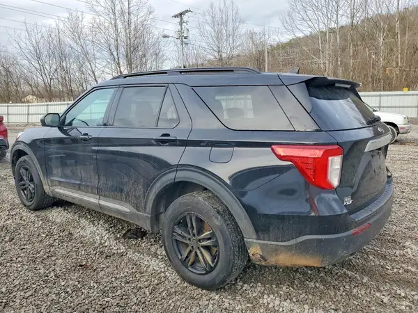 1FMSK8DH6NGA96504 2022 FORD EXPLORER - Image 2