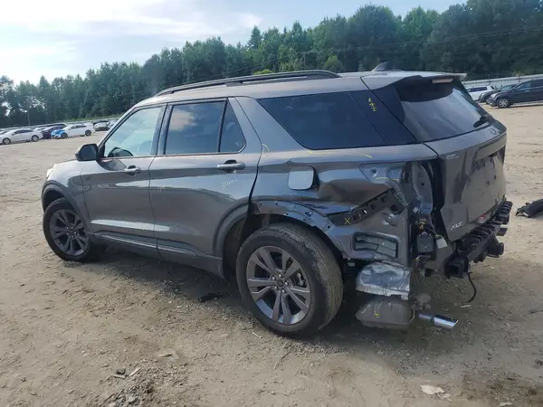 1FMSK8DH6NGB72951 2022 FORD EXPLORER - Image 2