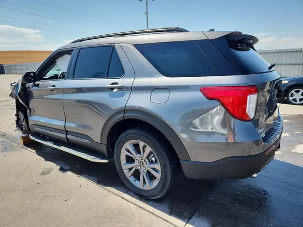 1FMSK8DH6NGC03664 2022 FORD EXPLORER - Image 2