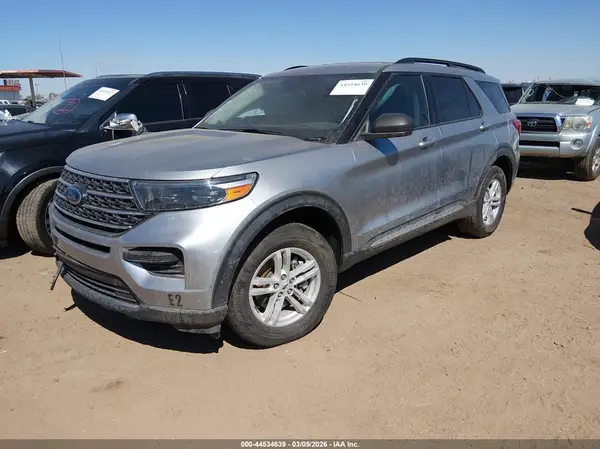 1FMSK8DH6NGC15765 2022 FORD EXPLORER - Image 2