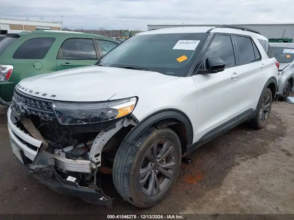 1FMSK8DH6NGC30332 2022 FORD EXPLORER - Image 2