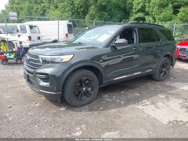 1FMSK8DH6NGC39645 2022 FORD EXPLORER - Image 2