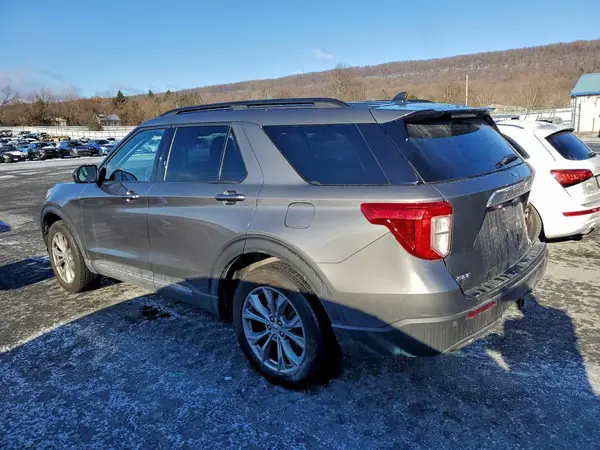 1FMSK8DH6PGA27685 2023 FORD EXPLORER - Image 2