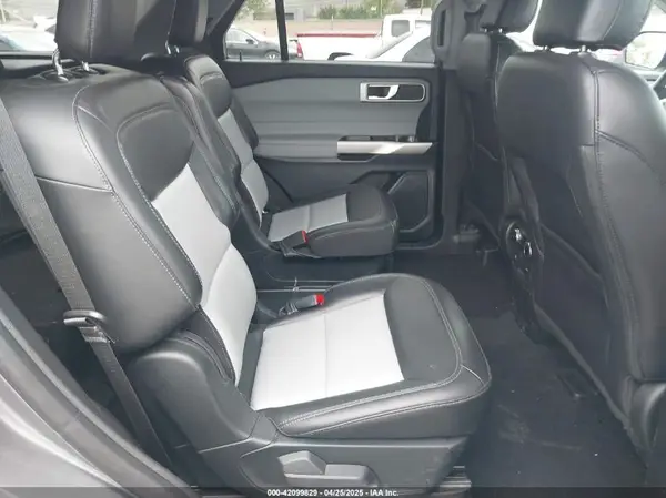 1FMSK8DH6PGB42738 2023 FORD EXPLORER - Image 8