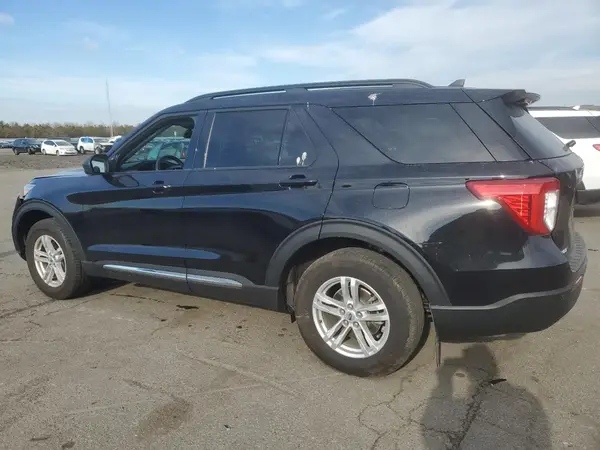 1FMSK8DH6PGB44988 2023 FORD EXPLORER - Image 2
