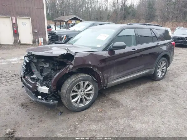 1FMSK8DH6PGB50273 2023 FORD EXPLORER - Image 2