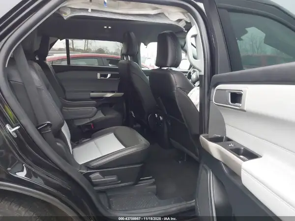 1FMSK8DH6PGB62858 2023 FORD EXPLORER - Image 8