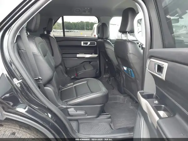 1FMSK8DH6PGB76761 2023 FORD EXPLORER - Image 8
