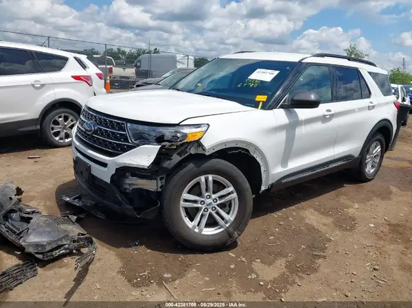 1FMSK8DH6PGC14487 2023 FORD EXPLORER - Image 2