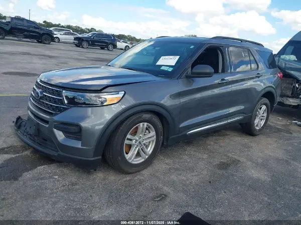 1FMSK8DH6RGA19279 2024 FORD EXPLORER - Image 2