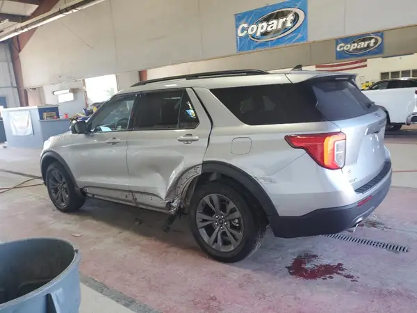 1FMSK8DH6RGA35661 2024 FORD EXPLORER - Image 2