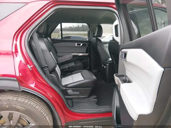 1FMSK8DH6RGA49883 2024 FORD EXPLORER - Image 8