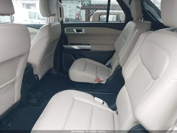 1FMSK8DH6RGA53481 2024 FORD EXPLORER - Image 8