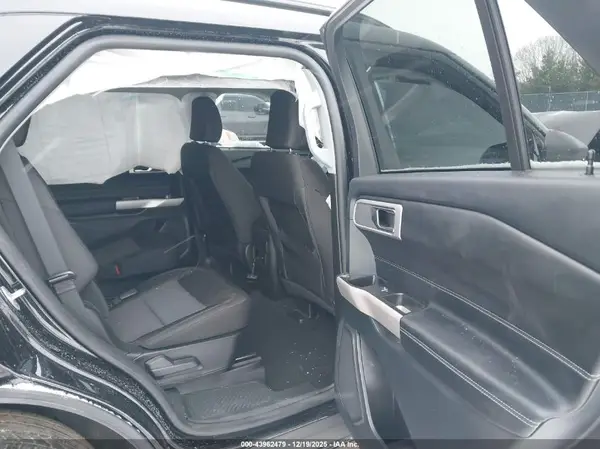 1FMSK8DH6RGA79708 2024 FORD EXPLORER - Image 8