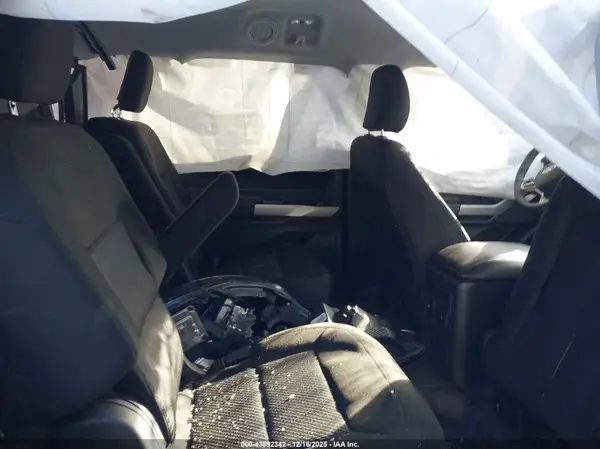 1FMSK8DH6RGA79725 2024 FORD EXPLORER - Image 8