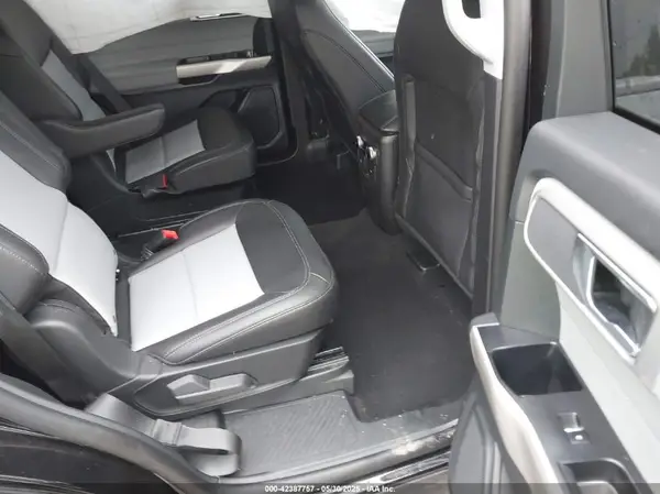 1FMSK8DH6RGA89249 2024 FORD EXPLORER - Image 8