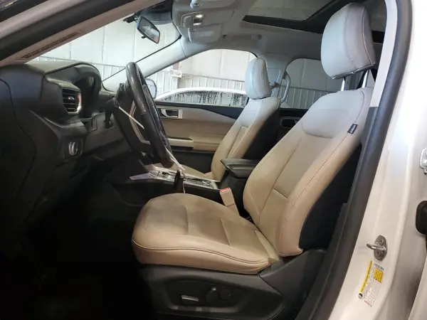 2020 FORD EXPLORER auction photo 7