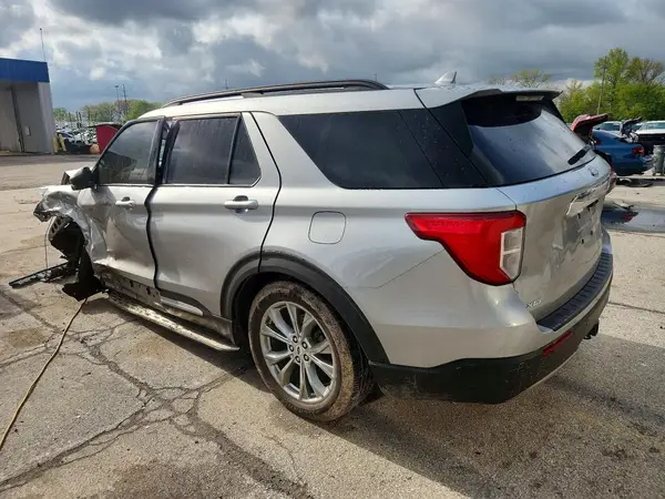 1FMSK8DH7LGD14804 2020 FORD EXPLORER - Image 2