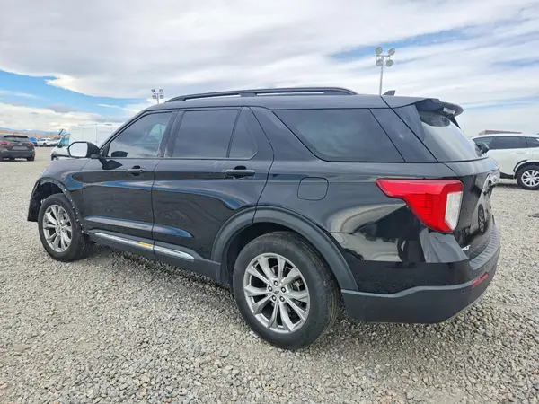 1FMSK8DH7MGA14231 2021 FORD EXPLORER - Image 2