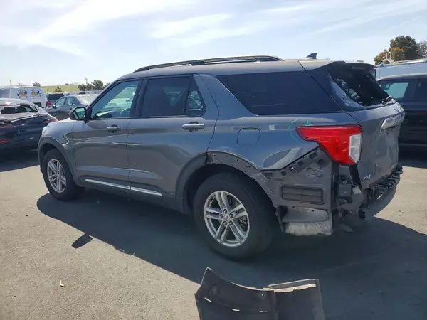 1FMSK8DH7MGA52865 2021 FORD EXPLORER - Image 2