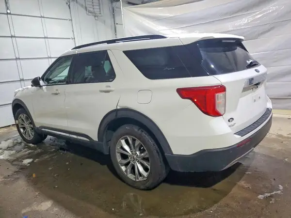1FMSK8DH7MGA53787 2021 FORD EXPLORER - Image 2