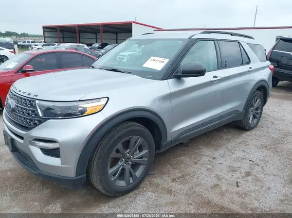 1FMSK8DH7MGB16452 2021 FORD EXPLORER - Image 2