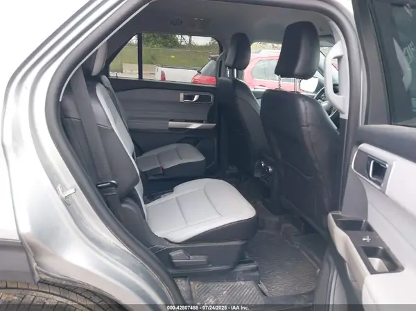 1FMSK8DH7MGB16452 2021 FORD EXPLORER - Image 8