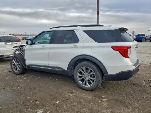 1FMSK8DH7MGB58247 2021 FORD EXPLORER - Image 2