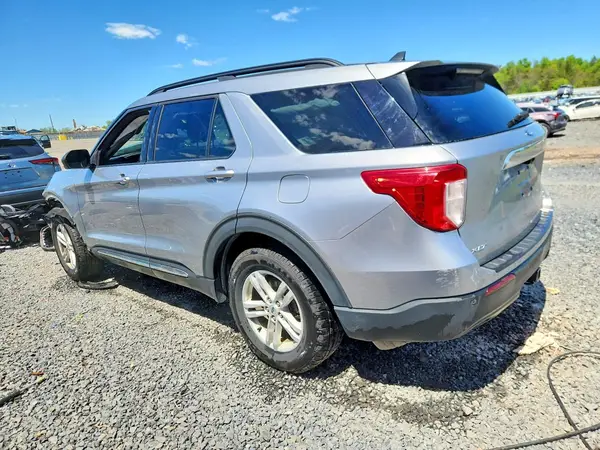 1FMSK8DH7MGB65974 2021 FORD EXPLORER - Image 2