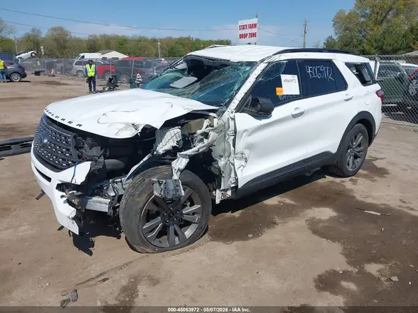 1FMSK8DH7MGC04191 2021 FORD EXPLORER - Image 2